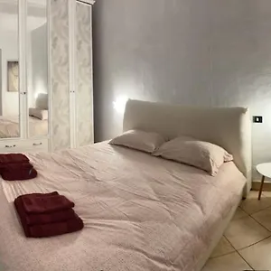 Bed & Breakfast Seal