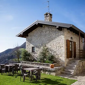 Ca' Baetti L'antico Borgo Bed & Breakfast
